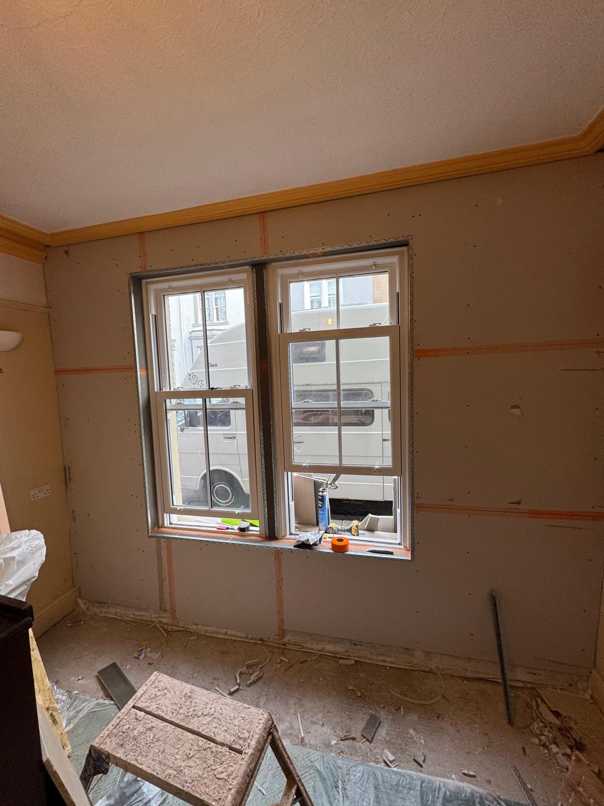 Sash window plasterboard